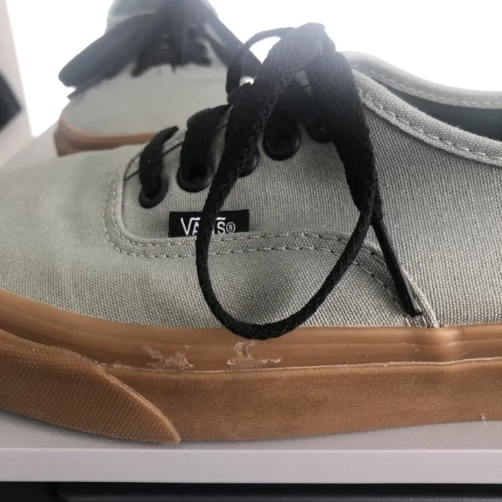 Vans styles goth